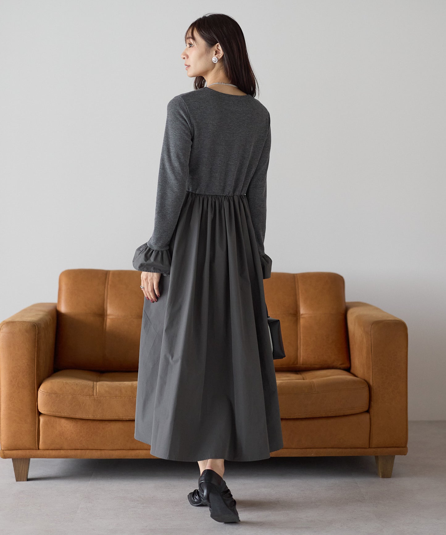 【11月9日(日)20時〜新発売】タフタフレアスリーブワンピース