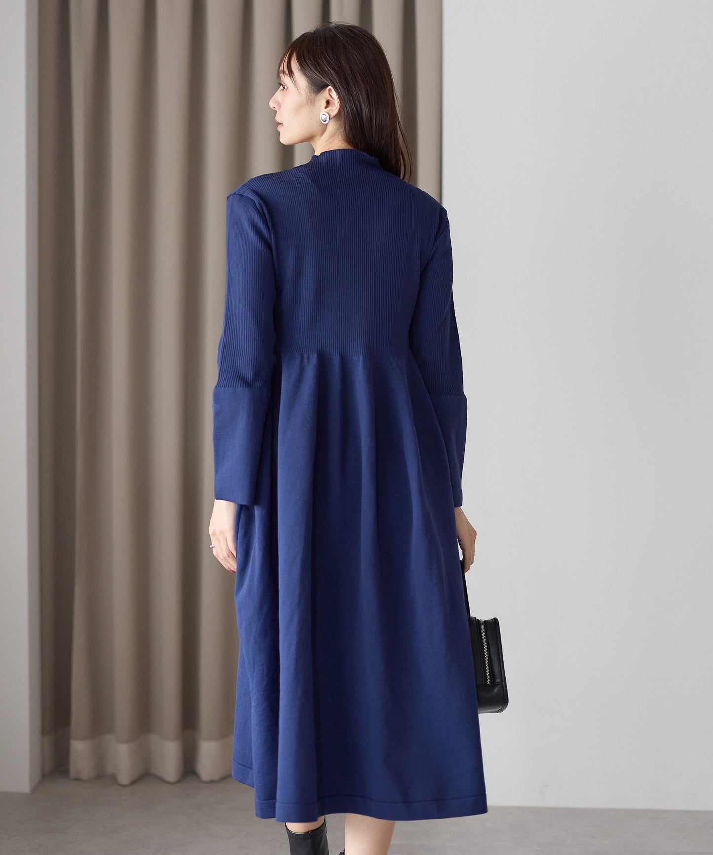 【11月9日(日)20時〜新発売】フレアスリーブダイバーニットワンピース