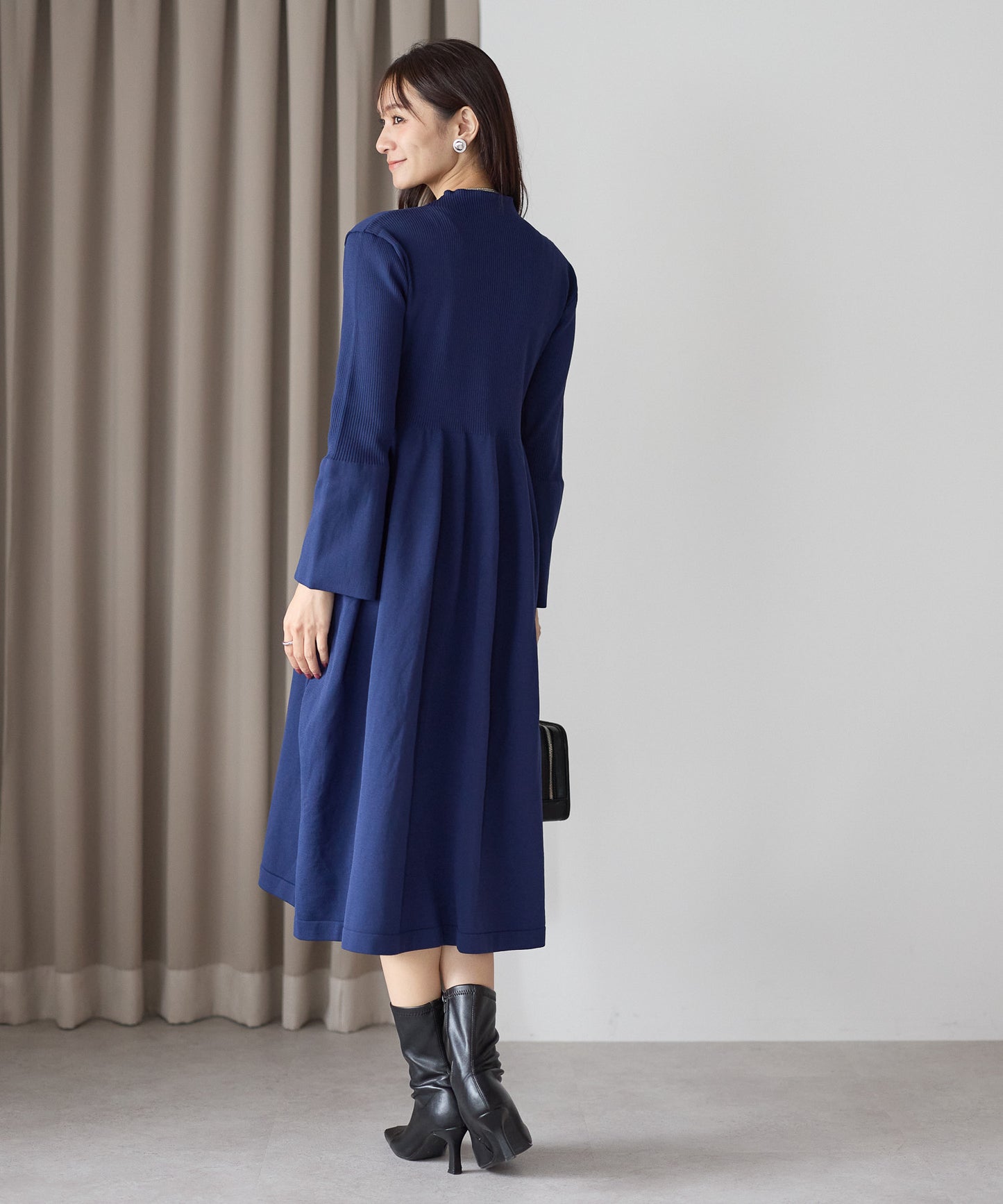 【11月9日(日)20時〜新発売】フレアスリーブダイバーニットワンピース