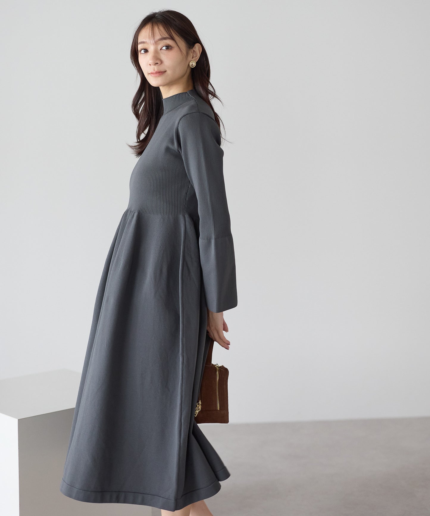 【11月9日(日)20時〜新発売】フレアスリーブダイバーニットワンピース
