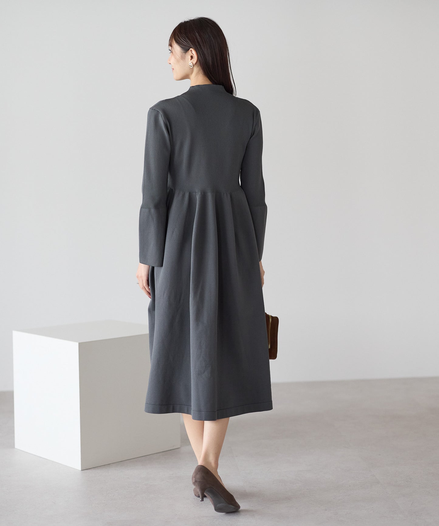 【11月9日(日)20時〜新発売】フレアスリーブダイバーニットワンピース