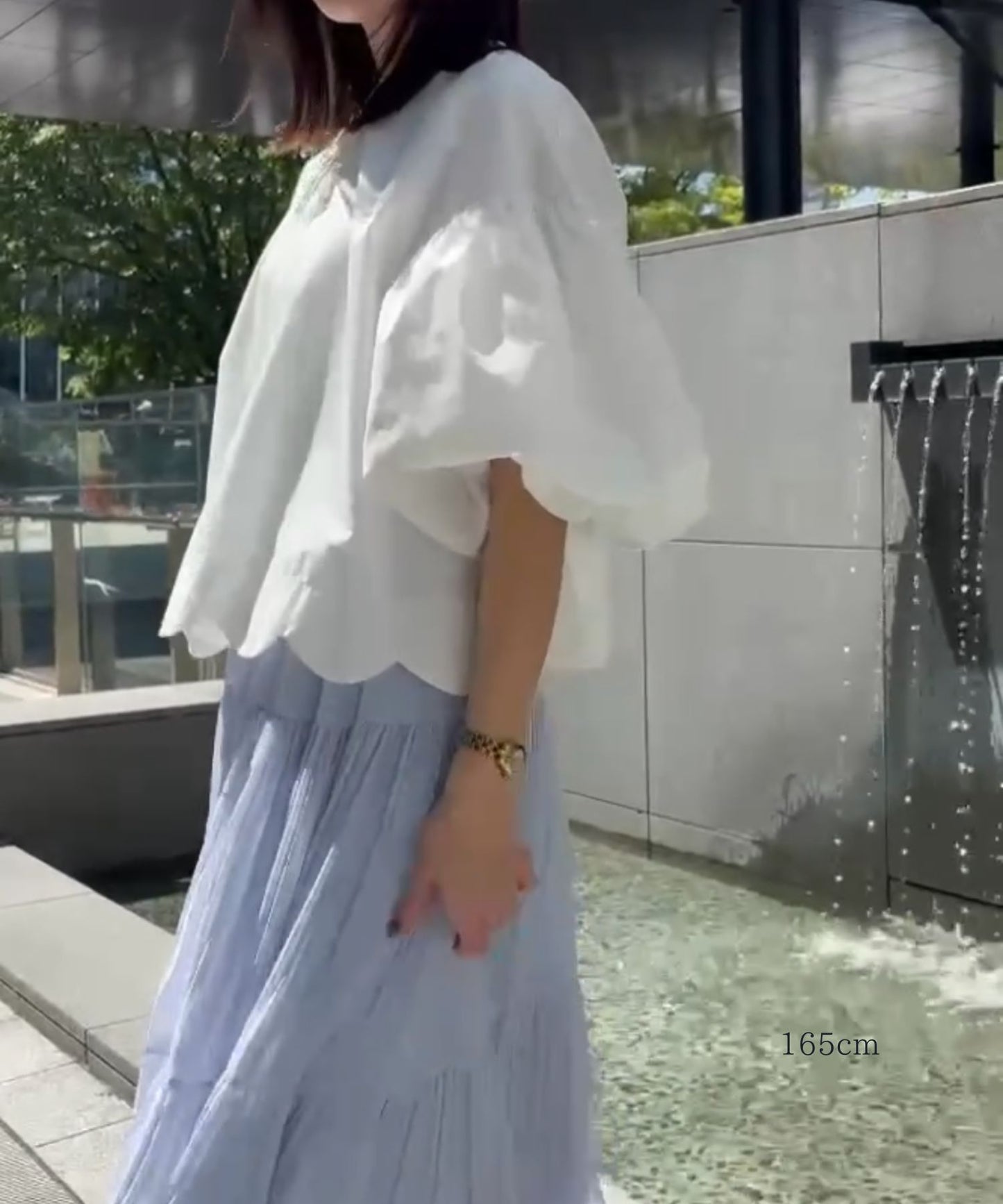 バルーンスリーブスカラップブラウス