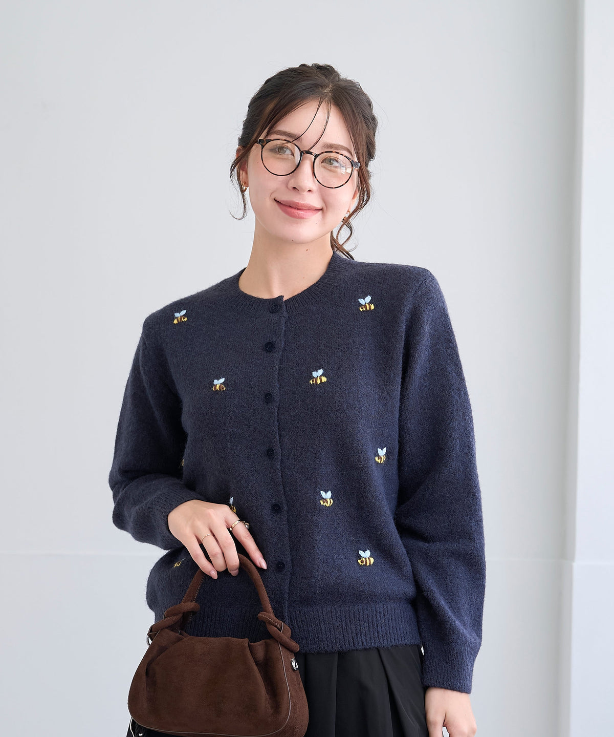 【10月18日(日)20時〜新発売】ミツバチ刺繍ニットカーディガン