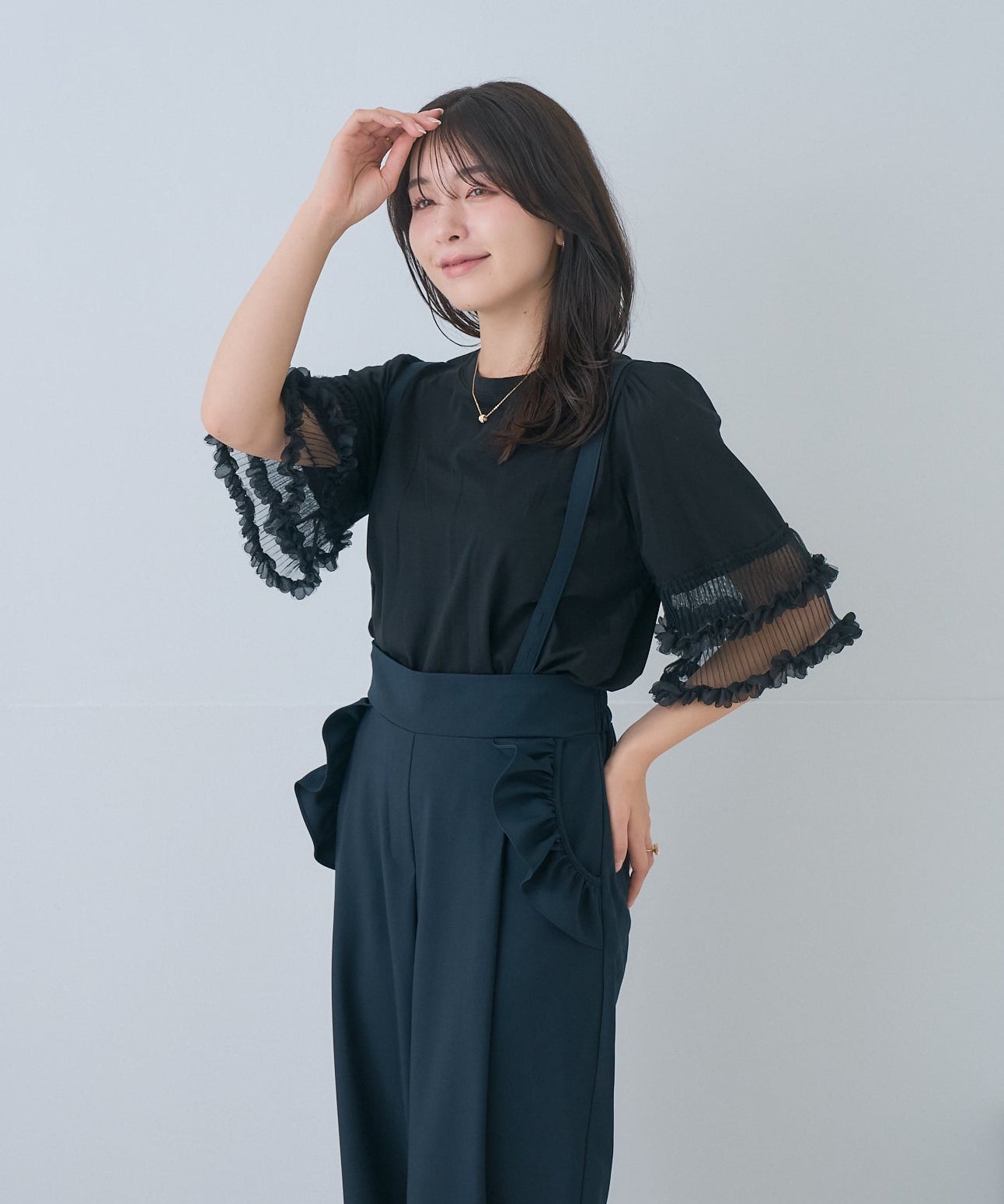【5月17日(日)20時〜新発売】フラワーペタルシアースリーブトップス