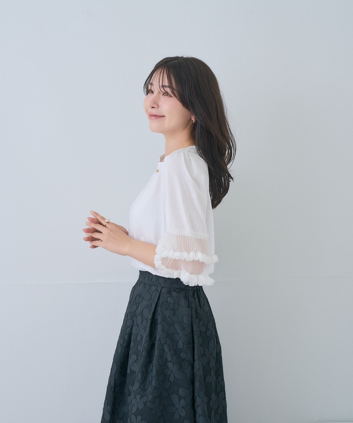 【5月17日(日)20時〜新発売】フラワーペタルシアースリーブトップス