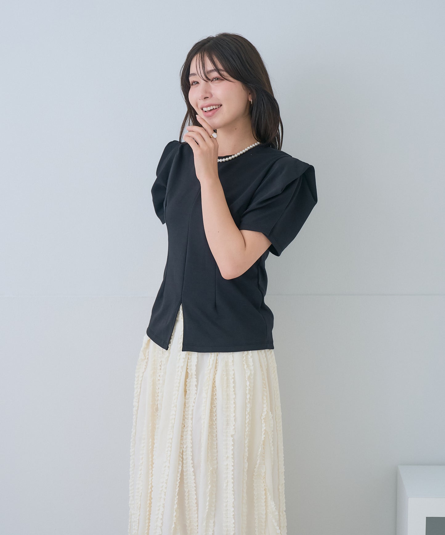 【5月17日(日)20時〜新発売】フォルムスリーブカットソー