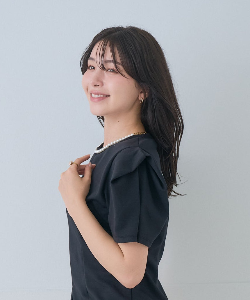 【5月17日(日)20時〜新発売】フォルムスリーブカットソー
