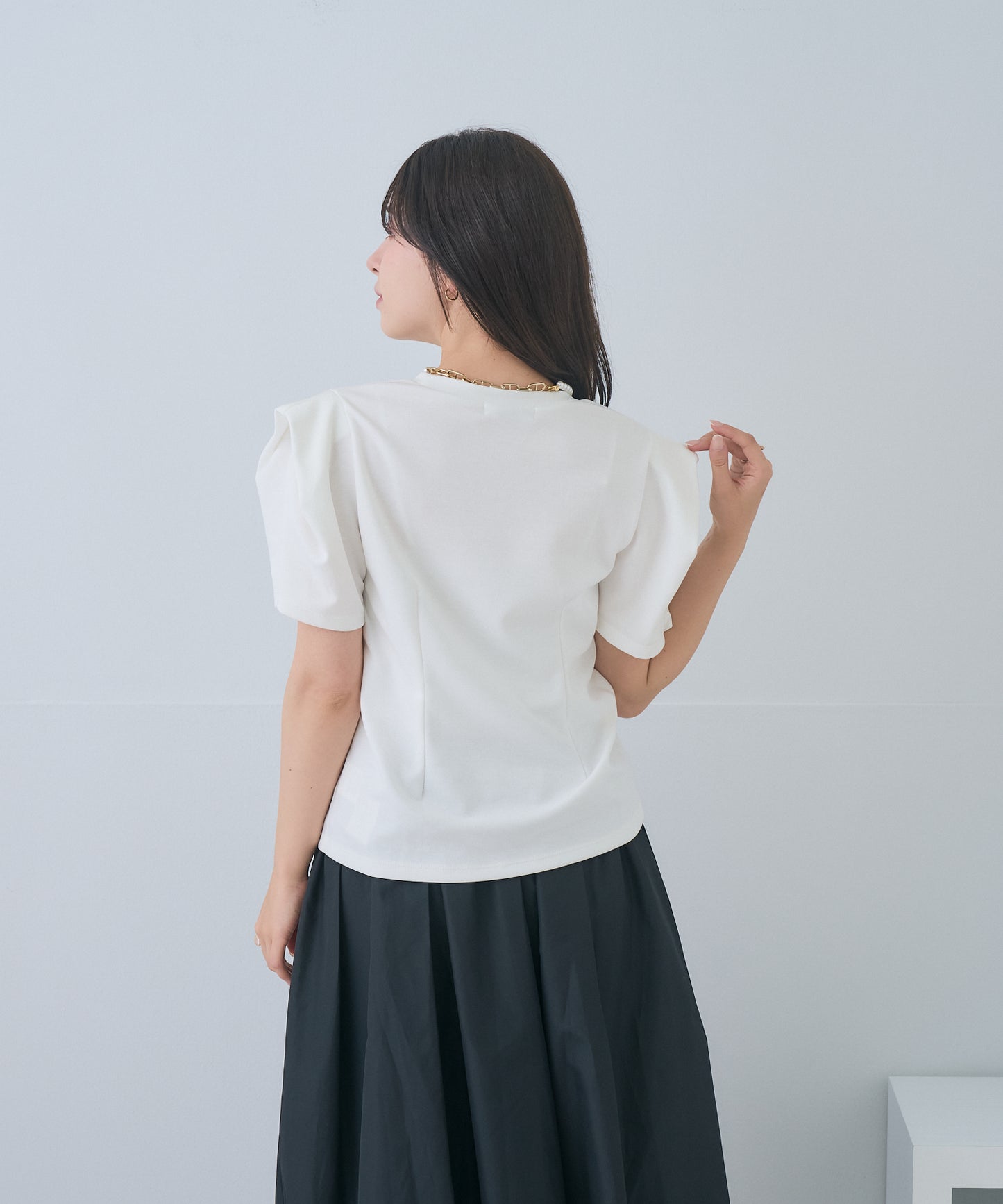 【5月17日(日)20時〜新発売】フォルムスリーブカットソー