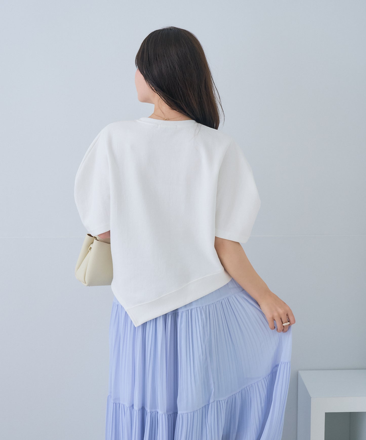 【5月24日(日)20時〜新発売】アシンメトリーヘムトップス