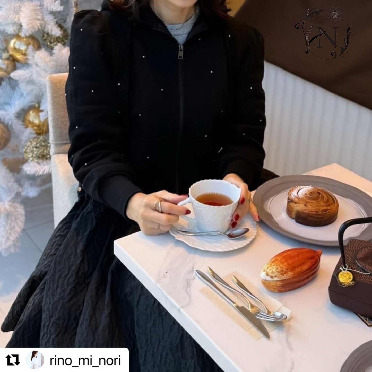 ラインストーンミストパーカー　