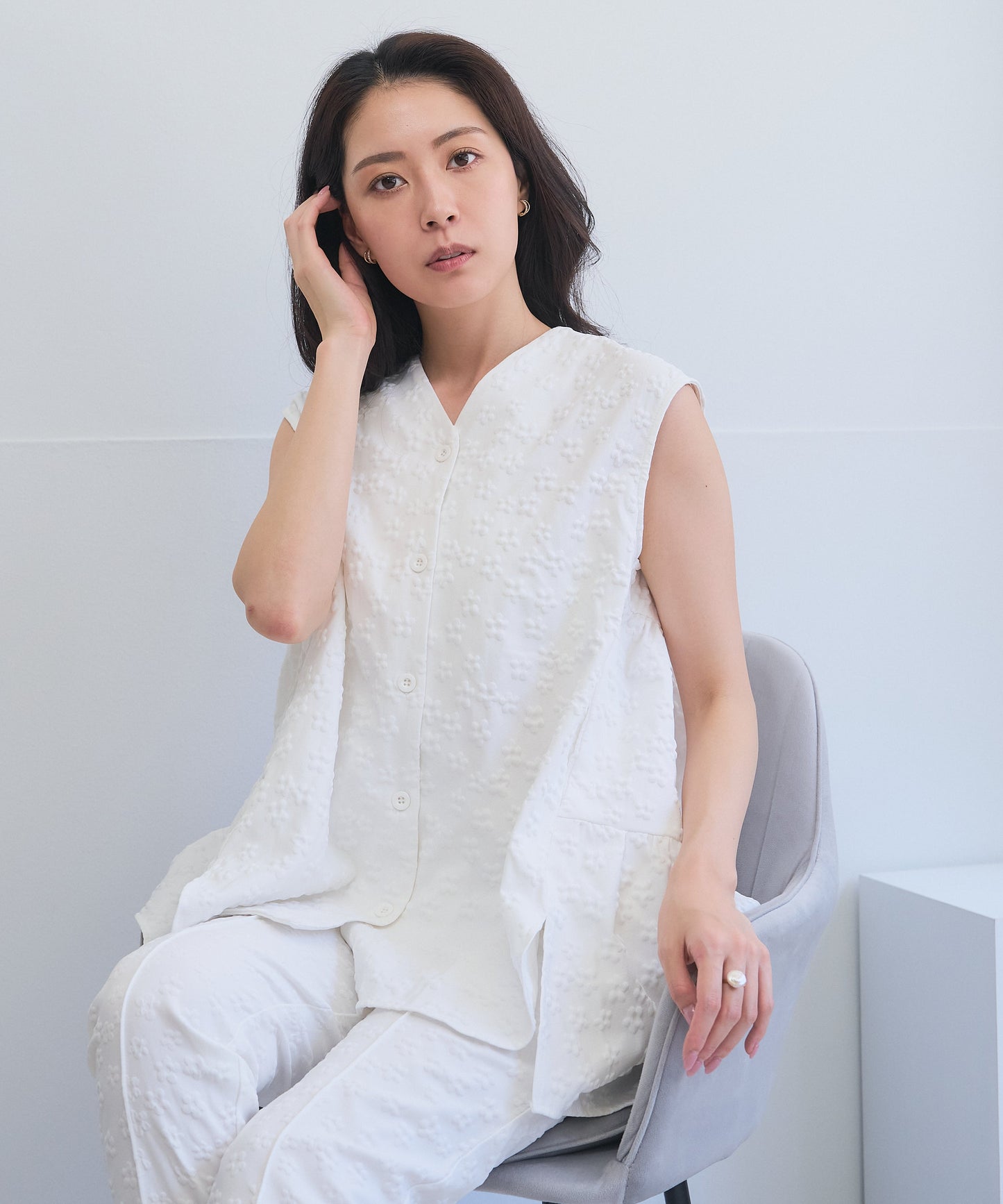 【8月5日(水)20時〜新発売】ブルームエンボスフレアジレ/セットアップ対応アイテム