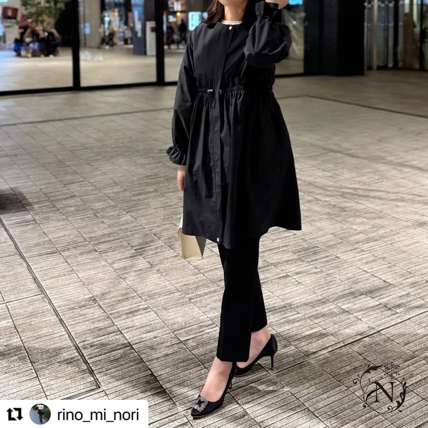 ギャザーフリルドローストコート