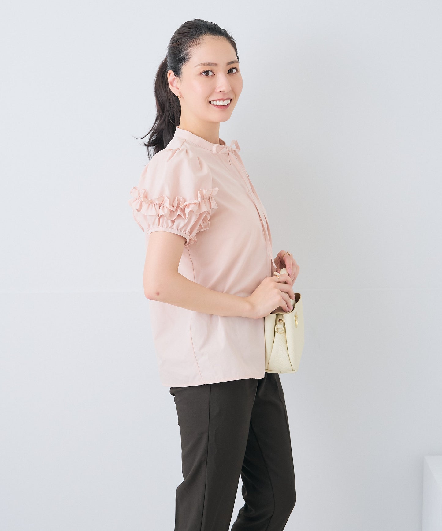 【8月5日(水)20時〜新発売】ホイップフリルボウタイブラウス