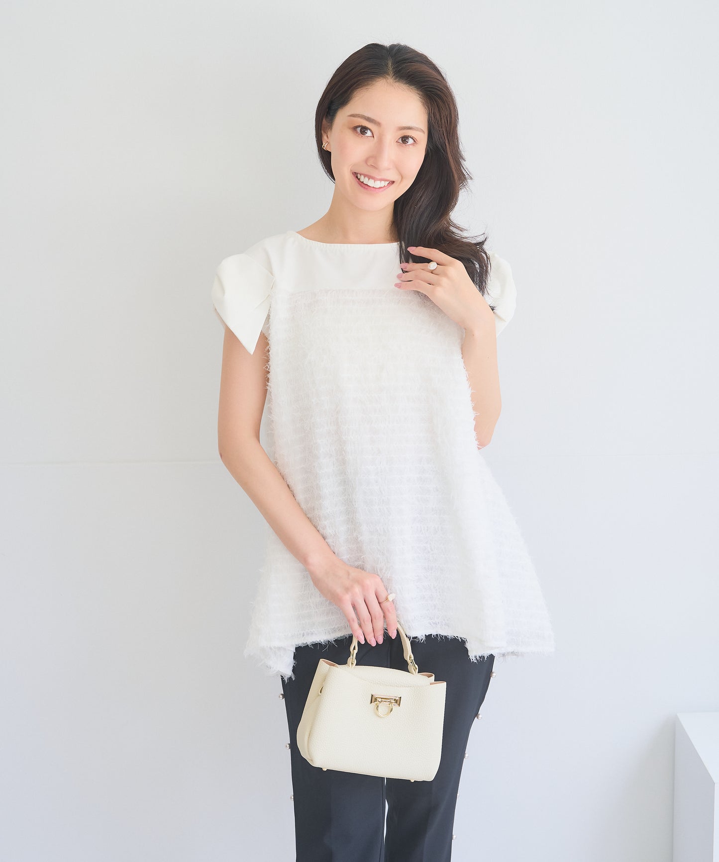 【8月5日(水)20時〜新発売】リボンショルダーフェザージャガード チュニック