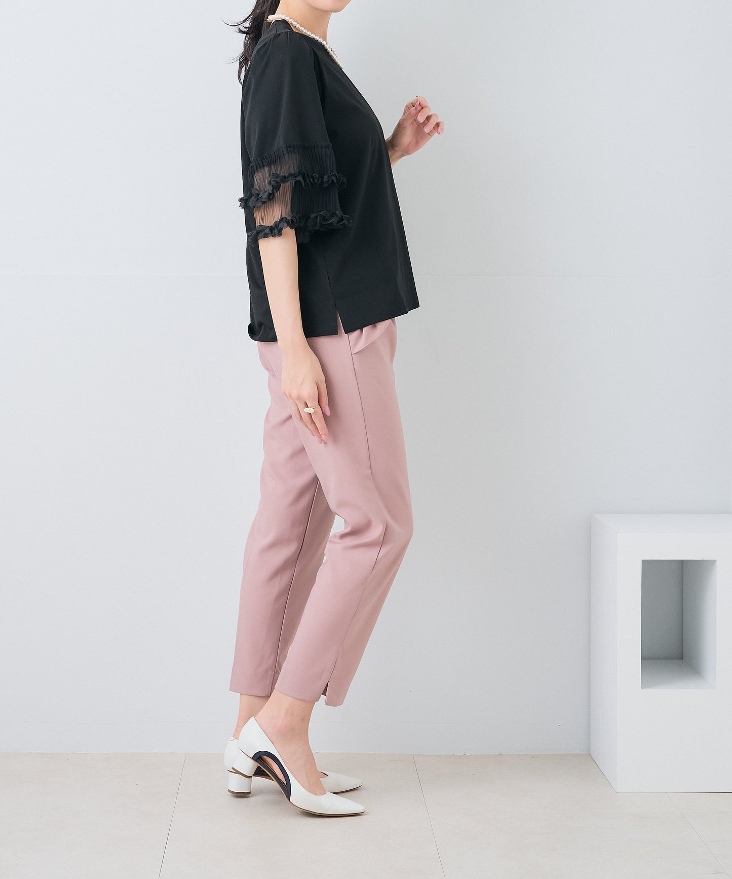 【8月5日(水)20時〜待望の再入荷】フリルポケットパンツ
