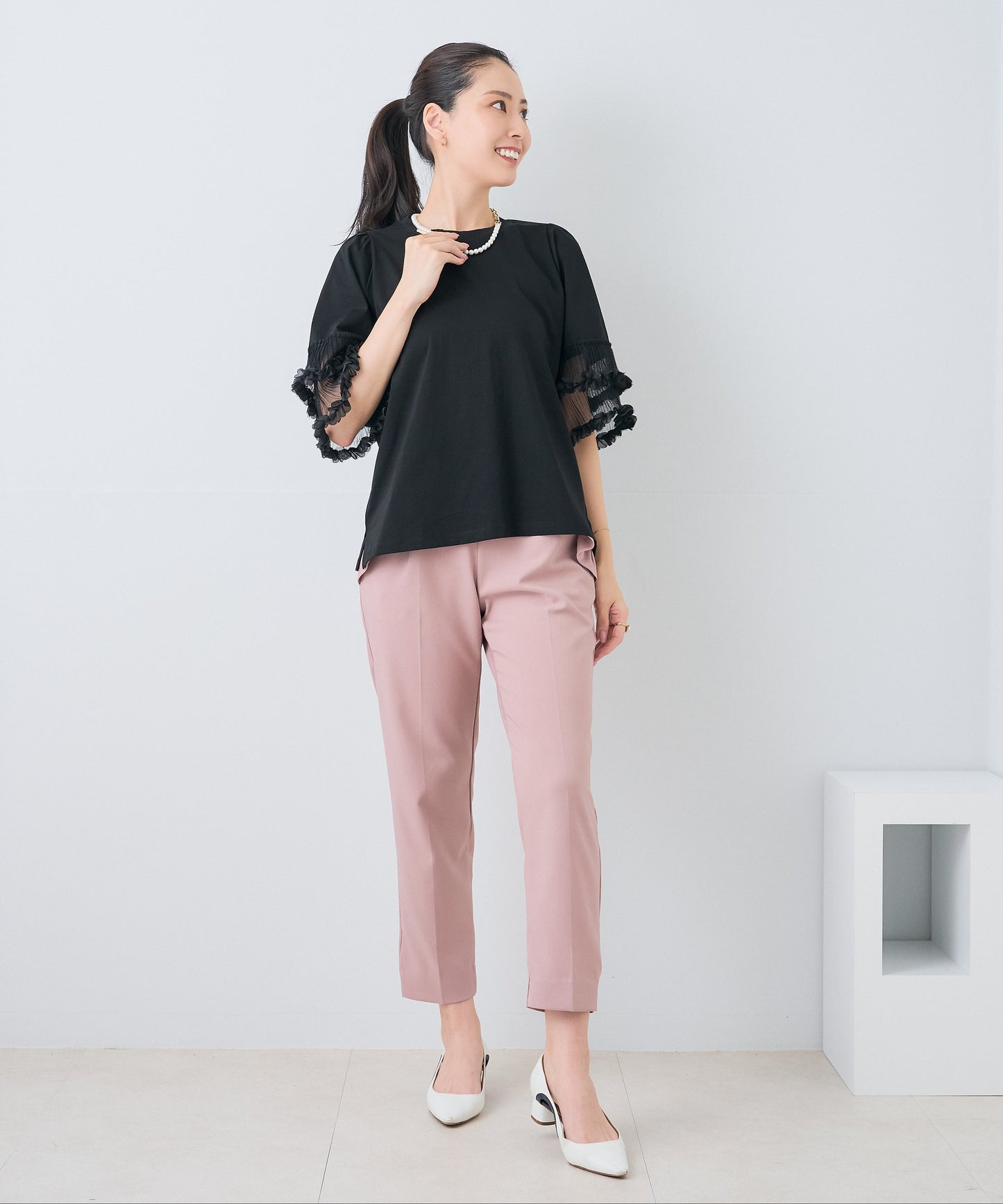 【8月5日(水)20時〜待望の再入荷】フリルポケットパンツ