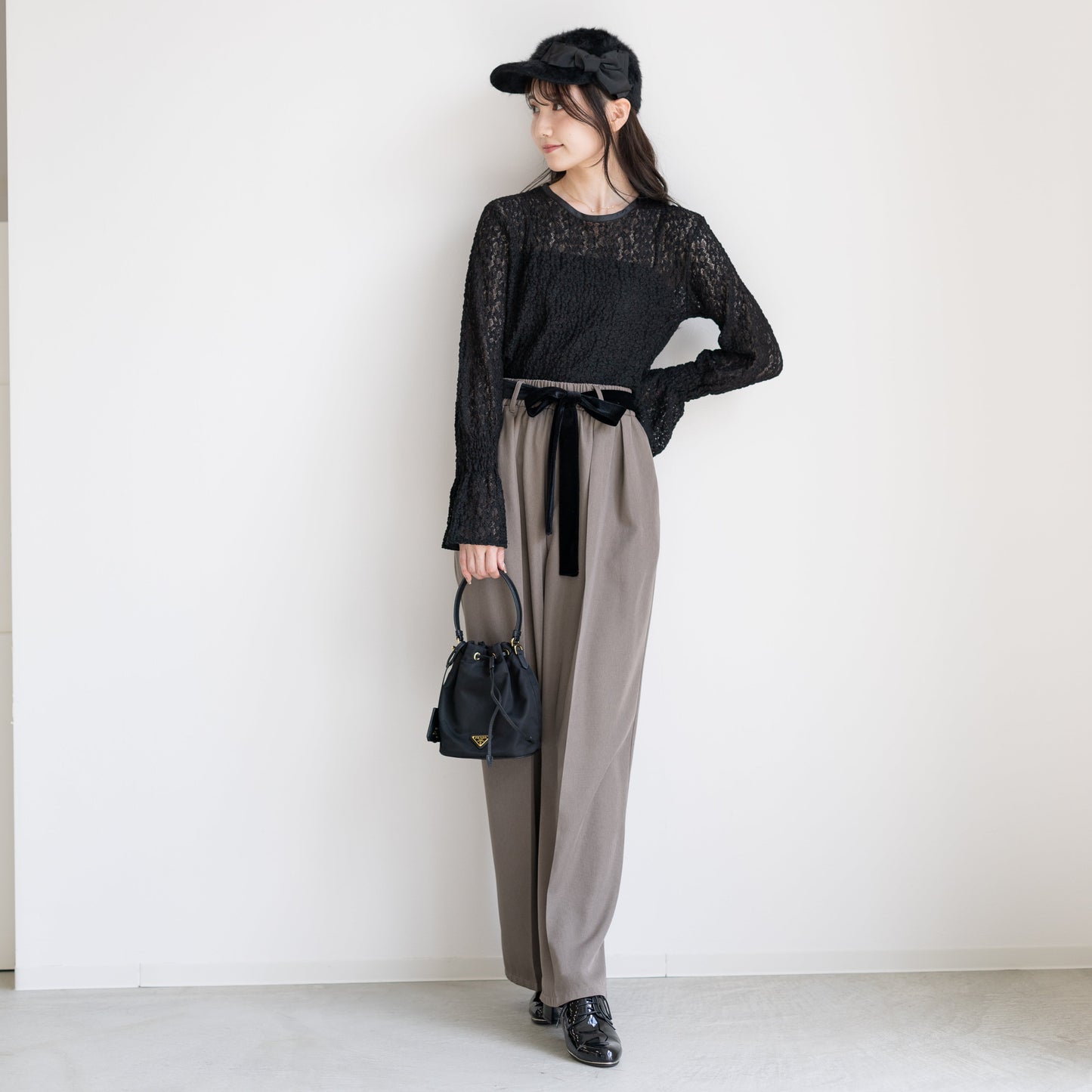 【9月13日(金)13時〜新発売】25AWベロアリボンベルトパンツ　