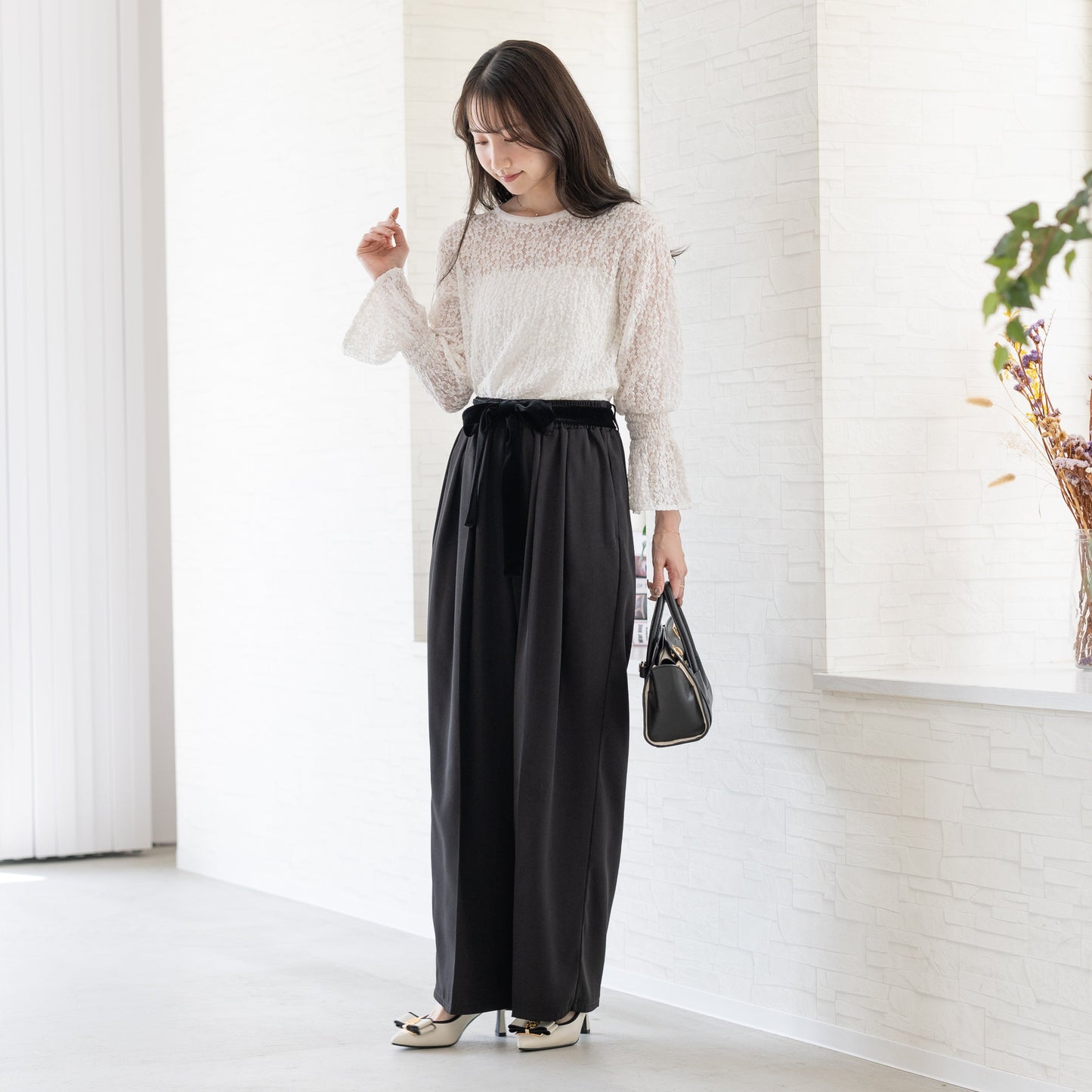 【9月13日(金)13時〜新発売】25AWベロアリボンベルトパンツ　