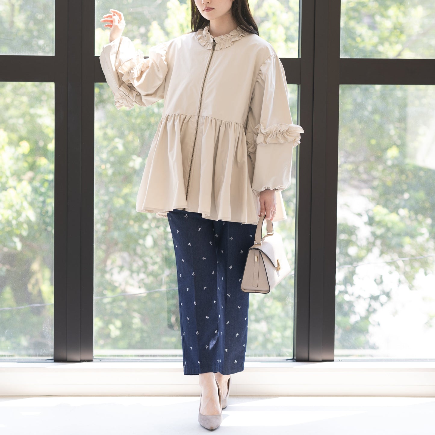 【8月22日(金)13時〜新発売】シャカシャカフリルブルゾン