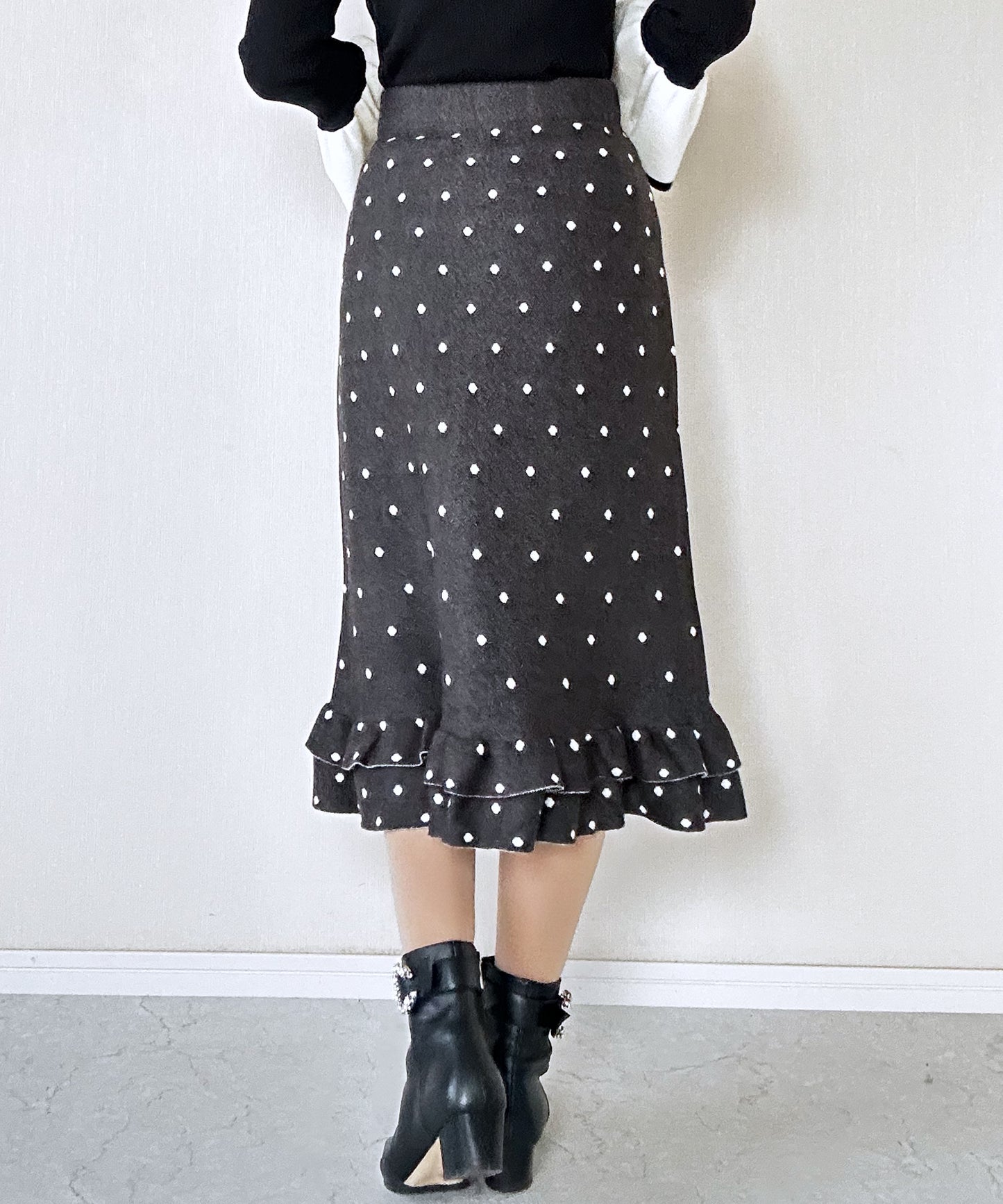 【12月5日(金)13時〜新発売】ミニドットフリルヘムニットスカート