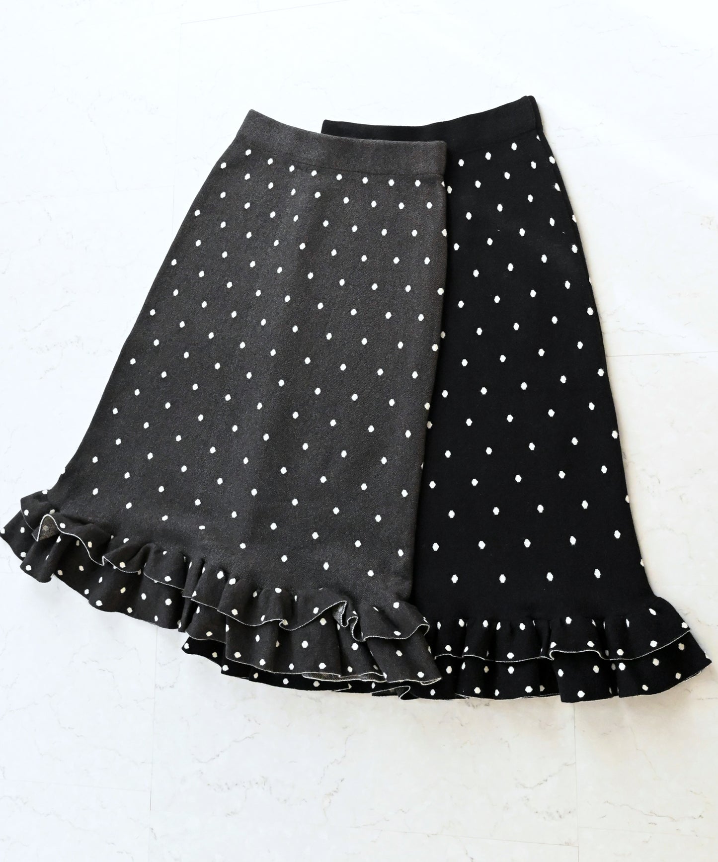 【12月5日(金)13時〜新発売】ミニドットフリルヘムニットスカート