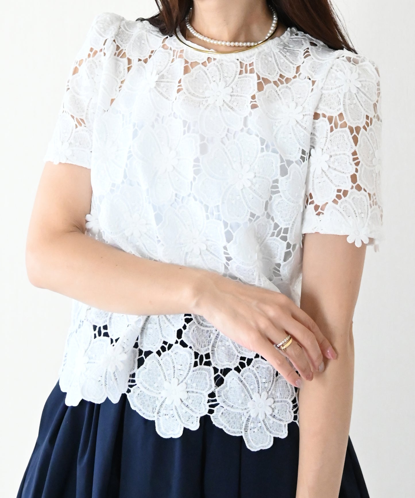 【8月23日(日)20時〜新発売】フラワーモチーフレースブラウス