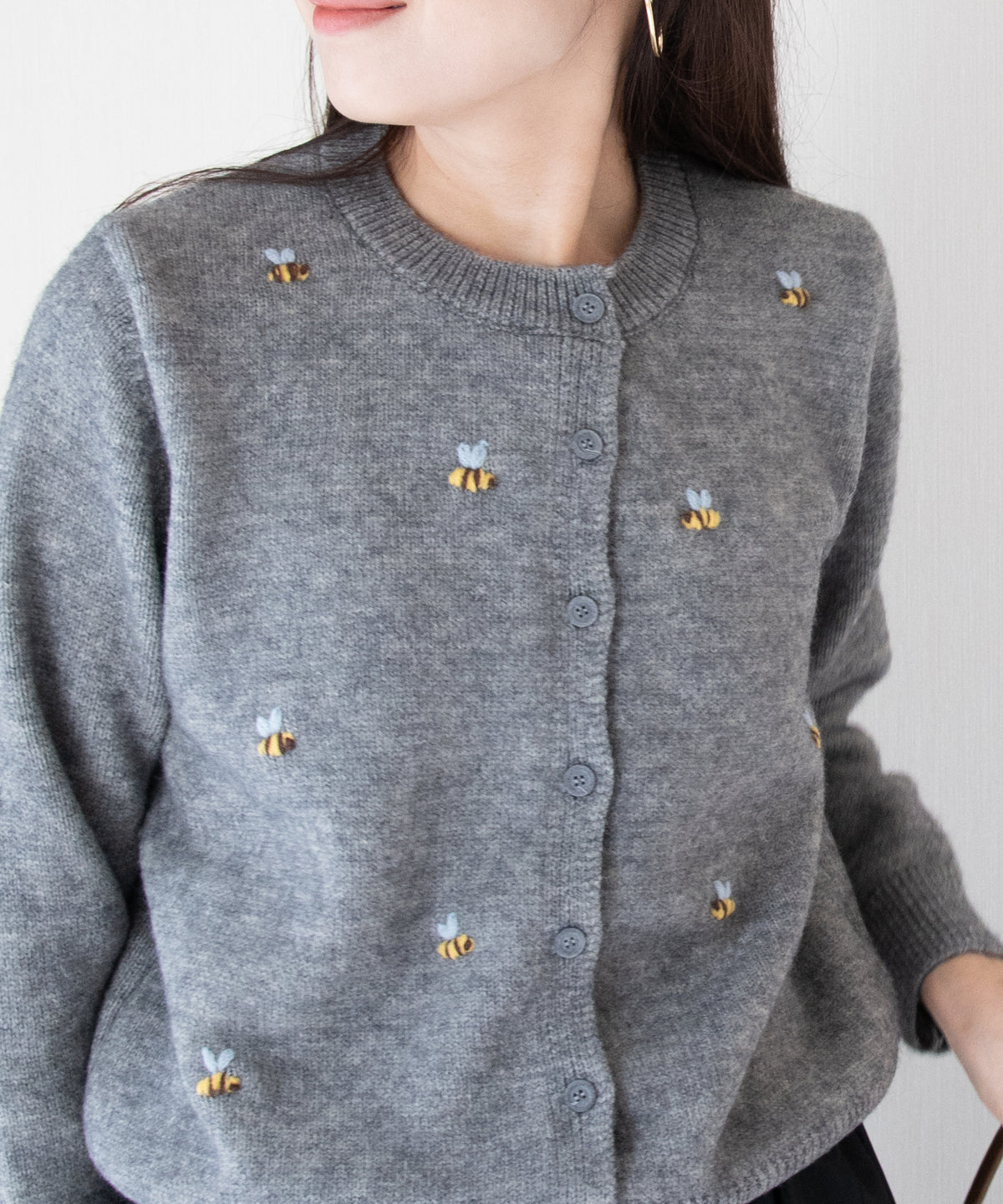 【10月18日(日)20時〜新発売】ミツバチ刺繍ニットカーディガン