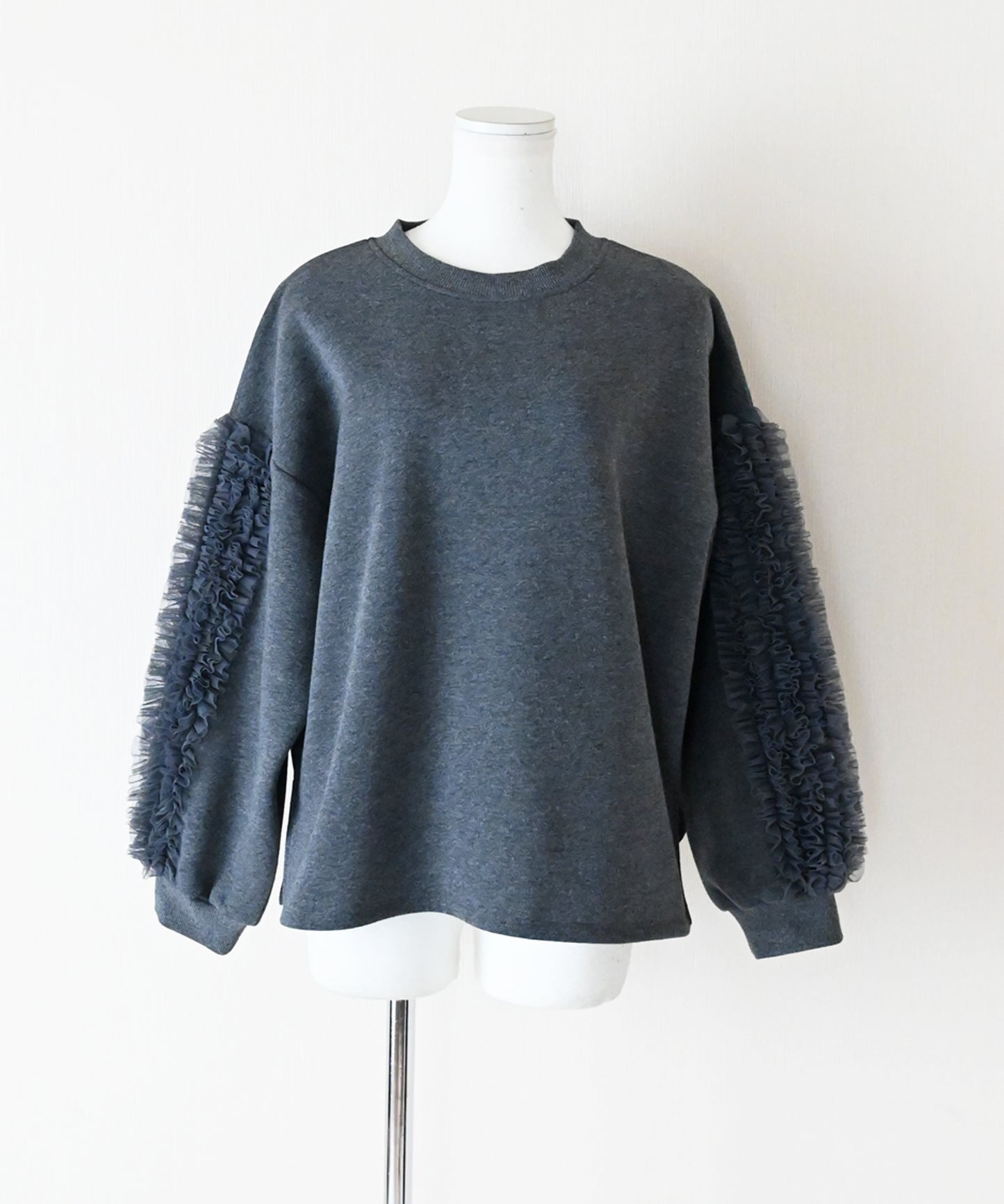 【12月14日(日)20時〜再再再再再再々入荷】袖チュール裏起毛トップス