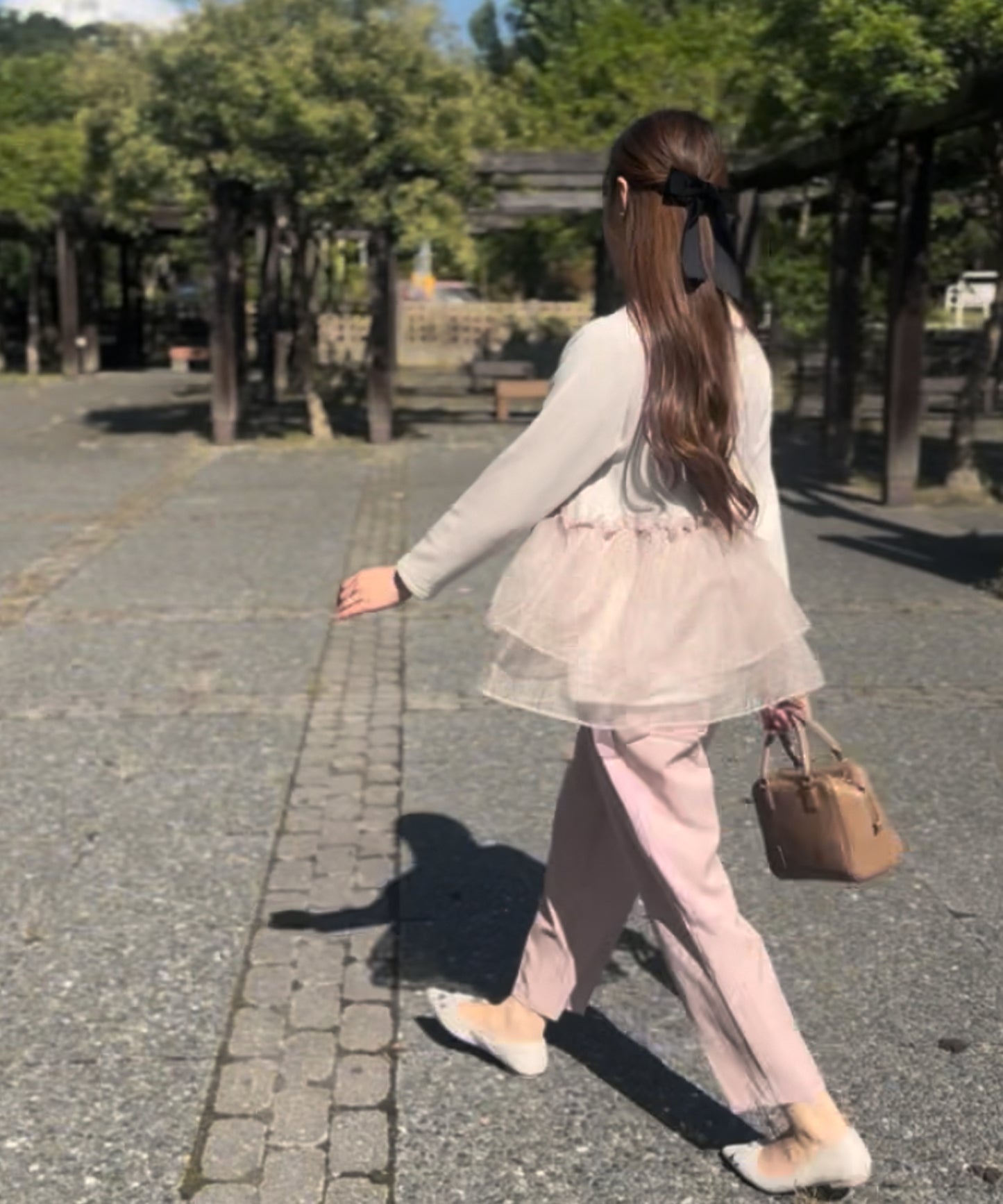 【11月9日(日)20時〜新発売】チュールペプラム裏起毛トップス(11月末頃発送）