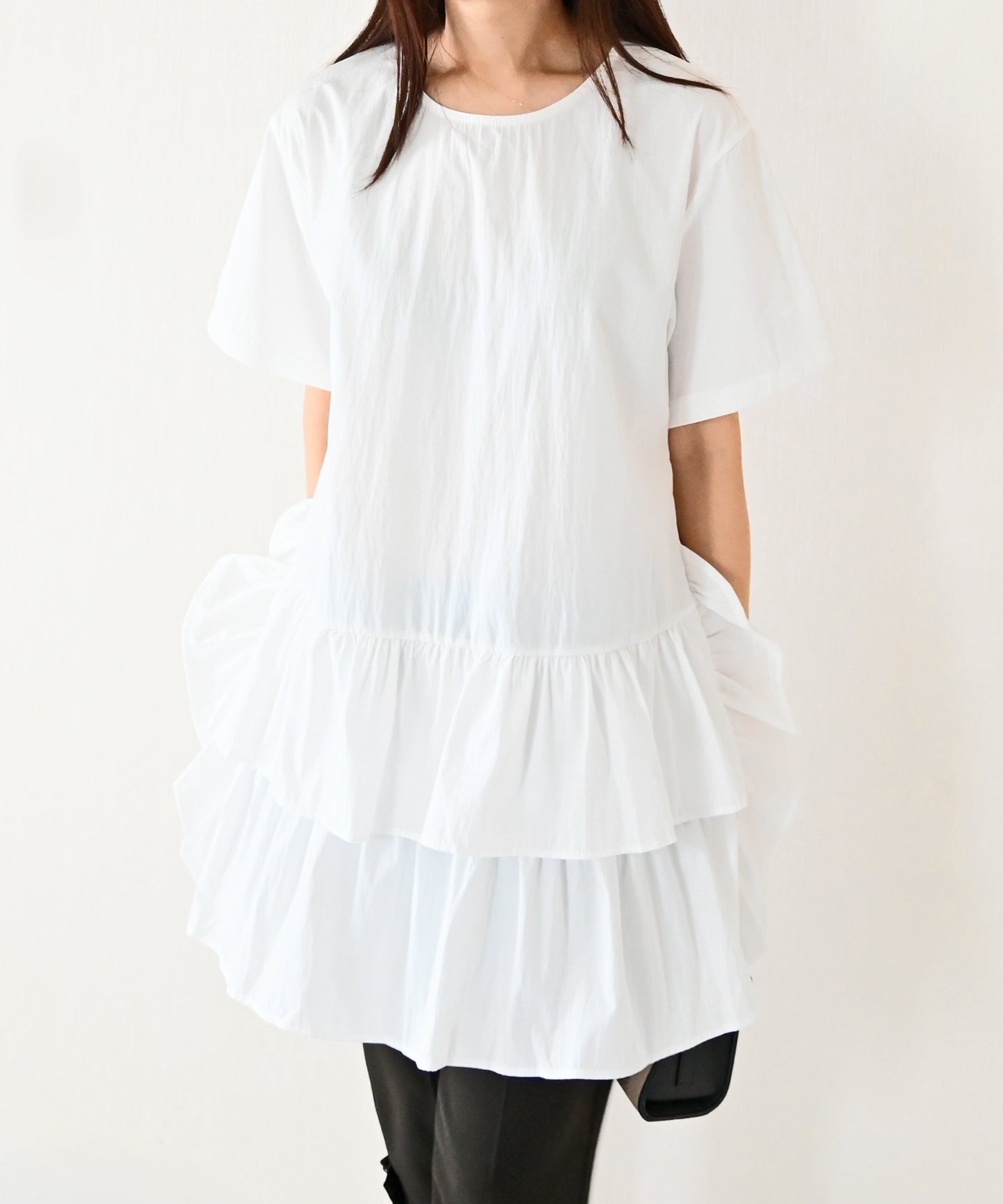 【8月23日(日)20時〜新発売】ブルームサイドフリルチュニックワンピース